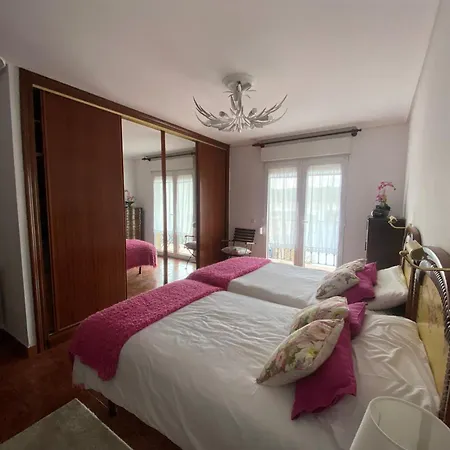 La Buganvilla *